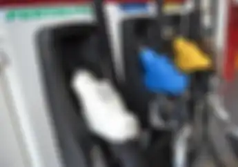Asyik, Mulai Hari Ini Harga Bensin Pertalite Turun Setara Premium