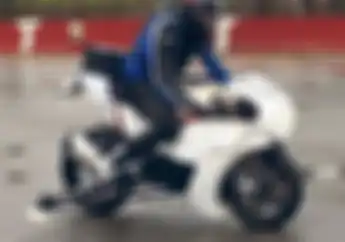Bocor Prototipe Motor Sport Baru Bimota KB4, Pakai Mesin Kawasaki 1000 cc