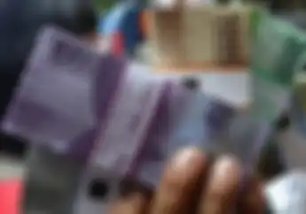 Jangan Kemana-mana Setelah Tahun Baru Bantuan Langsung Tunai (BLT) Dikirim ke Rumah Oleh Pak Pos