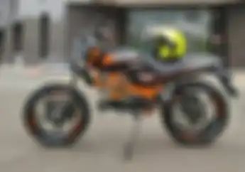 Modifikasi Motor Honda Win Ubah Tampang Ala Supermoto KTM, Unik!