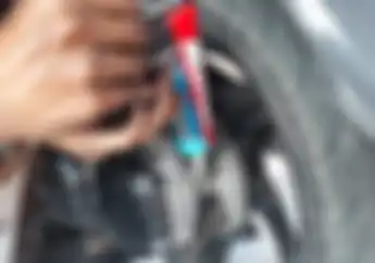 Habis Dipakai Oli Bekas Gardan Motor Matic Tetap Bening, Bukan Oli Palsu Tapi Ini Sebabnya