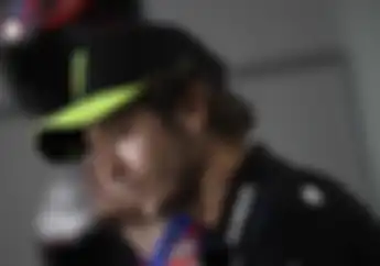 Blak-blakan, Valentino Rossi Sebut Yamaha Pilih Pembalap Terlalu Cepat