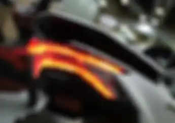 Lampu Rem Motor Berwarna Merah Ternyata Karena Alasan Ini, Bukan Biar Kelihatan Sangar