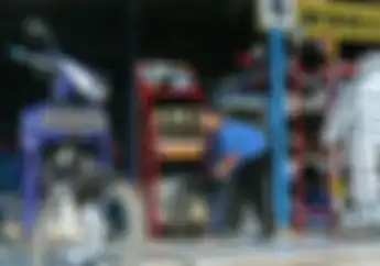 Segini Ongkos Tambal Ban Tubeless, Satu atau Dua Lubang Beda?
