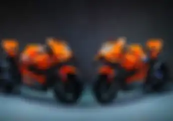 KTM Pernah Menjual Motor MotoGP nya RC16 untuk Umum, Harga nya Bisa Beli Rumah