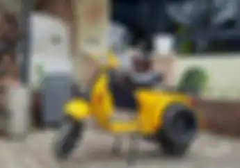 Modifikasi Vespa Exclusive 2 Untuk Touring Pulang Kampung Ke Italia