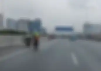 Jakarta Banjir, Pemotor Diperbolehkan Masuk Tol? Begini Kata Polisi