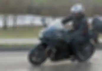 Spy Shot Motor Baru Kawasaki Ninja H2 SX 2022, Pakai Fitur Radar!