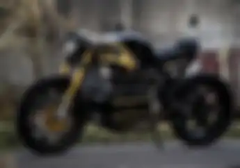 Menolak Tua, Modifikasi Motor BMW K100 Berubah Jadi Cafe Racer Mewah