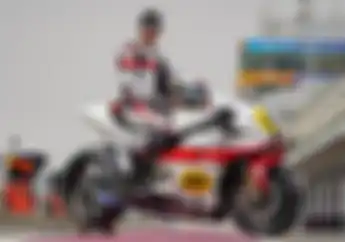 Test Rider Yamaha Pakai Livery Beda Dari Tim Yamaha MotoGP, Ada Apa Nih?