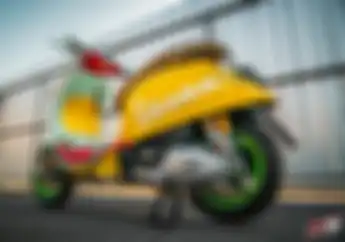 Modifikasi Vespa Primavera Sean Wotherspoon Ini Tampil Makin Nyentrik!