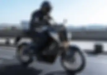 Honda CB125R 2021 Akhirnya Muncul, Suspensi Moge Bikin Harga Naik
