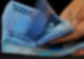 3 Bantuan Pemerintah Cair Bulan Ini, Buruan Cek Penerimanya Lewat HP