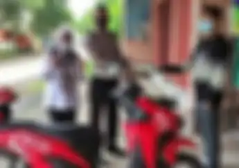 Keren, SIM dan Bukti Bayar Pajak Kendaraan Diantarkan Langsung ke Rumah