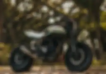 Modifikasi Royal Enfield Himalayan, Rombak Total Jadi Flat Tracker Futuristis