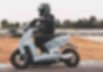 Ada Skuter Listrik Baru Sedang Diuji Jalan di India, Punya Tampilan Sporty!