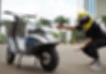 Vespa Sprint Jadul Jadi Motor Listrik Garang, Simak Videonya
