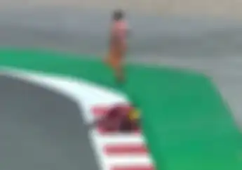Hasil Kualifikasi Moto3 Portugal 2021, Pembalap Tim Indonesia Crash