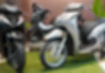 Wuih, Motor Matic Besar 350 cc dari Honda Meluncur, Begini Tampangnya