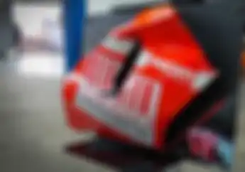 Wow, Fairing Motor Bekas Pembalap MotoGP Casey Stoner Dibuat Pajangan, Harga Tembus Segini!