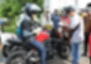 Dikucilkan PDIP Ganjar Pranomo Pernah Naik Motor Gede Ini dan Ramai di Media Sosial