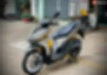 Modifikasi Honda Vario 150, Grafis Bodi Nyentrik, Headlamp Unik