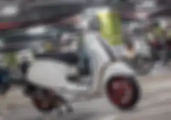 Maksimal di Kaki-kaki dan Aksesoris, Modifikasi Vespa Sprint Ini Tampil Proper