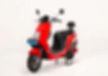 Harga Motor Listrik Selis E-Max Versi Baterai Lithium, Bisa Tempuh Jarak Segini