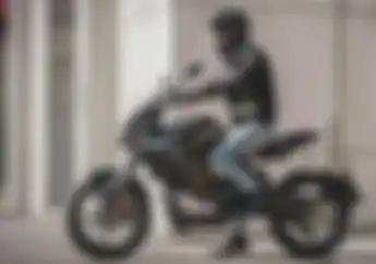Motor Listrik Voge ER-10 Meluncur, Pede Bergala Ala Naked Bike