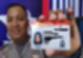 Gak Boleh Bikin SIM Sampai Terima Bansos Kalau Nolak Vaksin, Beneran?