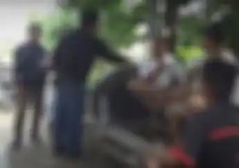 Keluarin Kata Ajaib Ini, Debt Collector Bisa Gak Jadi Tarik Kendaraan