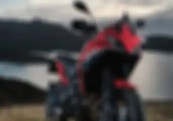 Unik Motor Touring Baru Namanya Cape, Mesinnya Bikin Penasaran