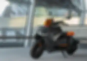 Motor Listrik BMW CE 04 Meluncur, Tenaga Tembus 42 DK Fitur Melimpah