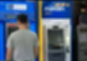 Jangan Kaget ATM Bank BCA dan Mandiri Berlakukan Limit Baru Pengambilan Uang