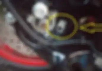 Bingung Pemilik Yamaha NMAX Sama Lubang Kecil Ini, Padahal Penting Banget