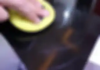 Jangan Poles Bodi Motor Pakai Lotion Obat Nyamuk Untuk Hilangkan Baret, Ini Efeknya