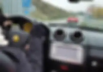 Unggahan Dokter Richard Lee Bikin Geger, Pernah Jajal Supercar Ini di Italia