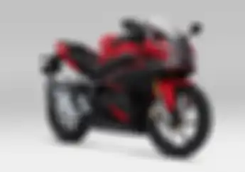 Desainnya Makin Agresif, Honda CBR250RR Pakai Warna Baru, Segini Harganya