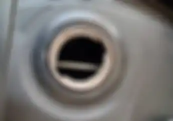 Isi Bensin Motor Jangan Asal-asalan, Ini Fungsi Besi di Dalam Tangki
