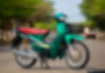 Honda Supra 'Bapak' 110 Tampil Mewah Setelah Modifikasi, Banyak Part Hedon Nih!