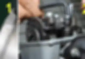 Harga Pertalite Naik, Ternyata Rutin Setel Klep Bisa Bikin Motor Irit Bensin!