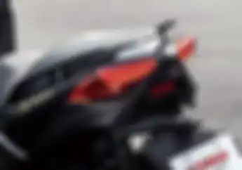 Kakak Yamaha NMAX Buat Boncengin Cewek Malah Jadi Ngangkang, Ternyata Gara-gara Ini