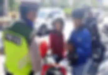 Awas Pelat Nomor Motor Sudah Terpasang Tetap Bisa Ditilang Polisi, Nih Ciri-cirinya