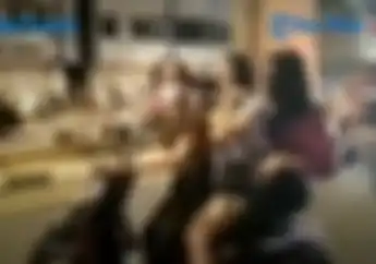 Koplak, Video Waria Bonceng Tiga Kena Tilang Malah Jadi Salah Tingkah