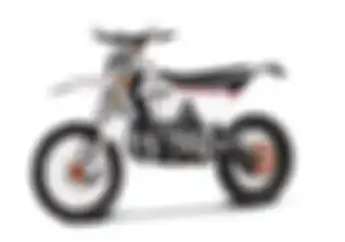 Banderolnya Bikin Dompet Menjerit, Motor Trail Baru Bermesin 2-Tak Resmi Meluncur