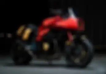 Modifikasi Suzuki GSX-R750 Gaya Cafe Racer, Tampang Depan Mirip Suzuki Katana