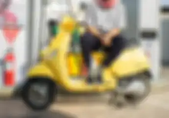 Kolaborasi Scooter VIP X SKO Shoes Luncurkan Sneakers Yang Kalcer Banget Buat Skuteris
