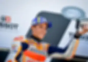 Diam-diam Marc Marquez Kirim Trofi MotoGP Aragon Buat Keluarga Hugo Millan