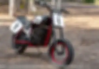 Motor Listrik Mini Khusus Untuk Bikers Cilik Cocok Untuk Latihan, Dijual Rp 11 Jutaan