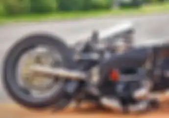 Pemotor di Tangerang Tutup Usia Setelah Jatuh ke Selokan, Diduga Akibat Mengantuk